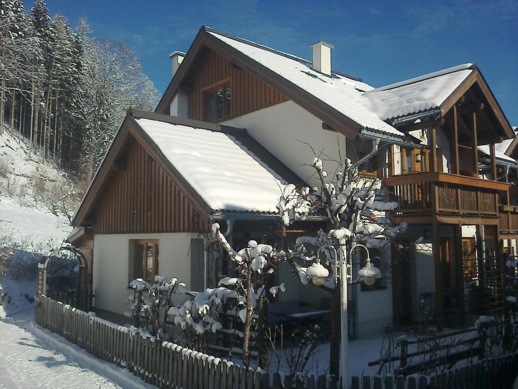Ferienhaus Waldsicht 플라차우 외부 사진